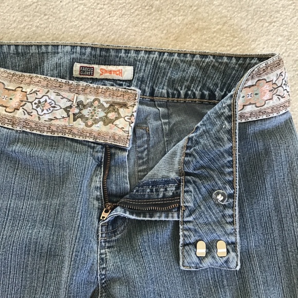 Jeans - Picture 4 of 4